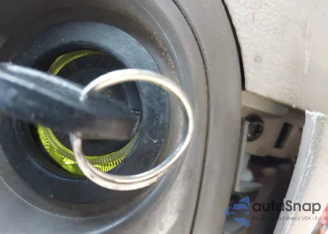 2006 Kia Sedona Ex/Lx from USA, damaged, VIN KNDMB233066053848